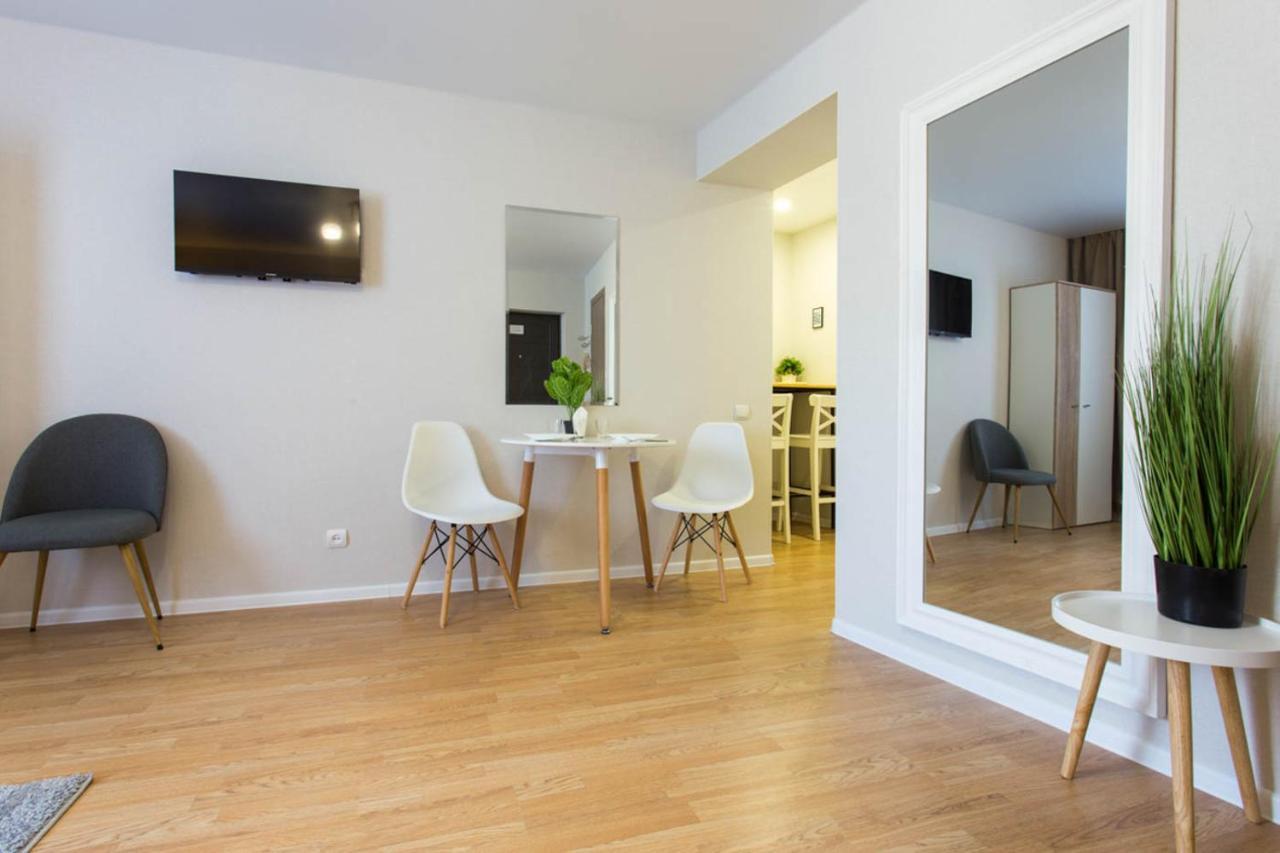Apartment In The City Center - Gimnasiyna Naberezhna 24A-1 Kharkov Luaran gambar