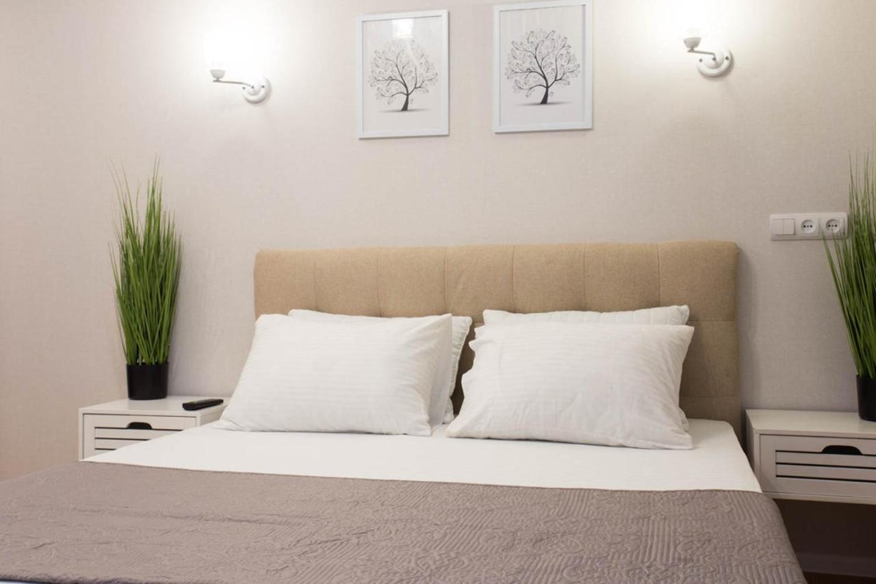 Apartment In The City Center - Gimnasiyna Naberezhna 24A-1 Kharkov Luaran gambar
