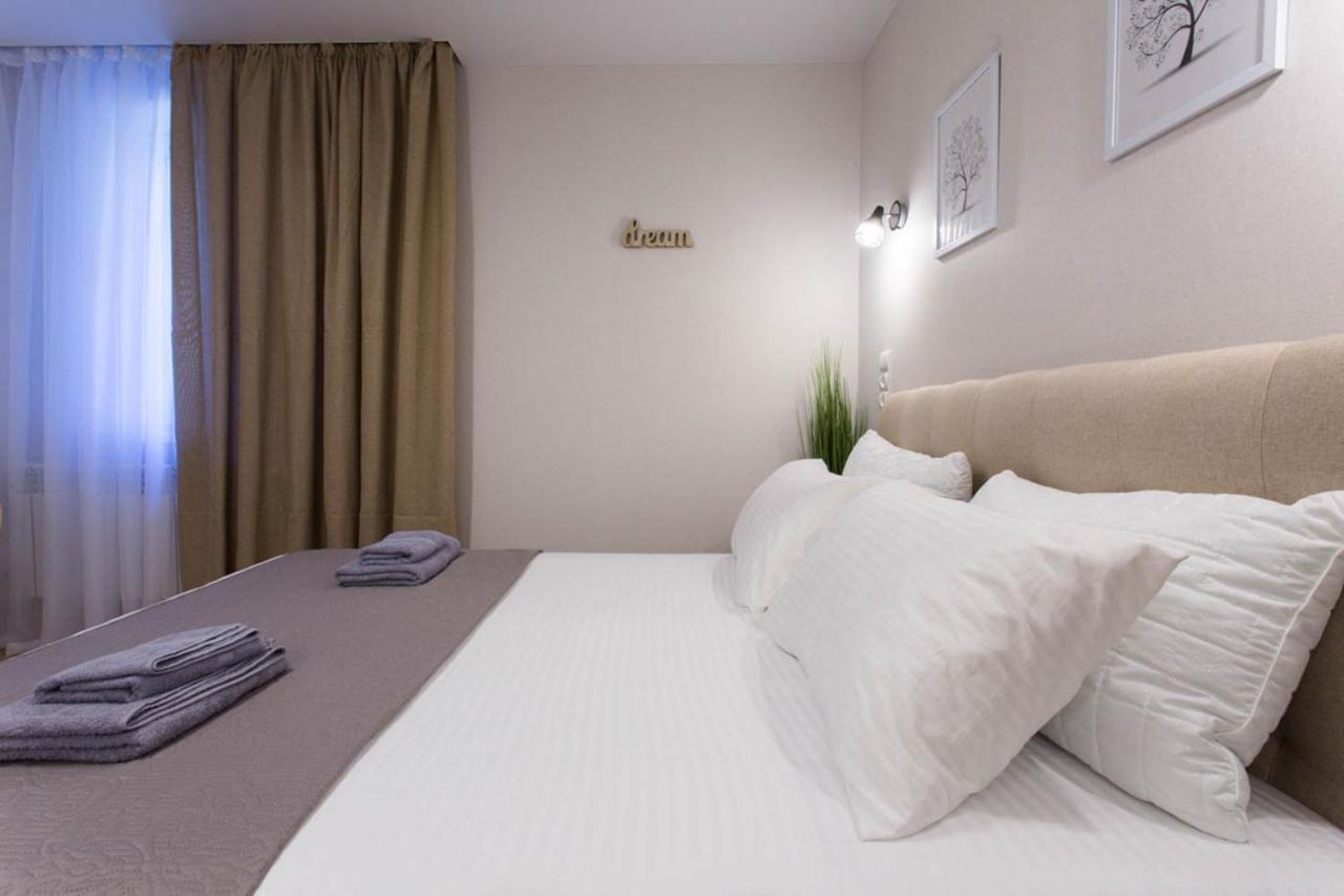 Apartment In The City Center - Gimnasiyna Naberezhna 24A-1 Kharkov Luaran gambar