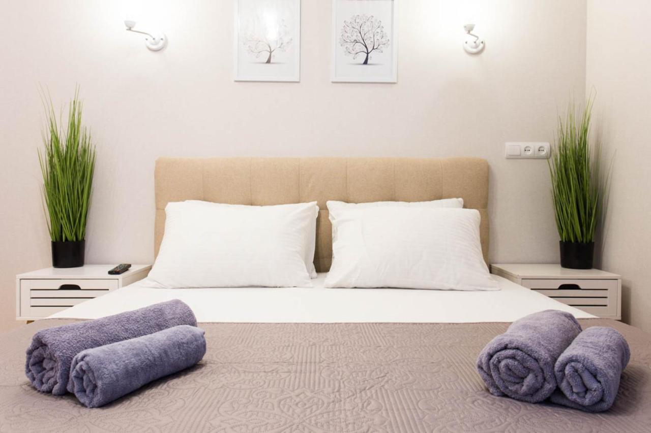 Apartment In The City Center - Gimnasiyna Naberezhna 24A-1 Kharkov Luaran gambar