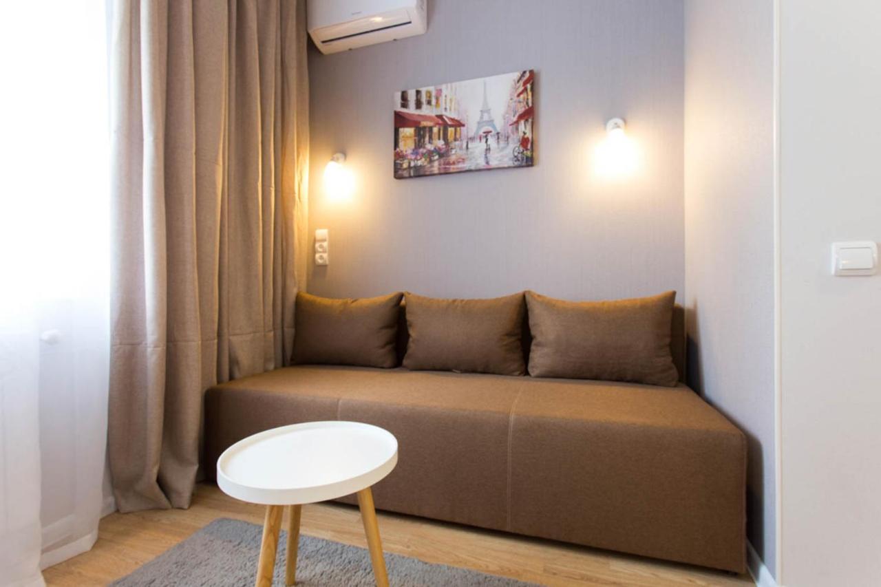 Apartment In The City Center - Gimnasiyna Naberezhna 24A-1 Kharkov Luaran gambar