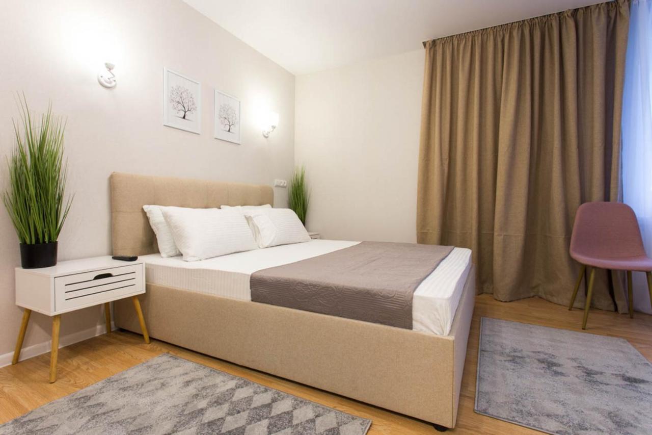 Apartment In The City Center - Gimnasiyna Naberezhna 24A-1 Kharkov Luaran gambar