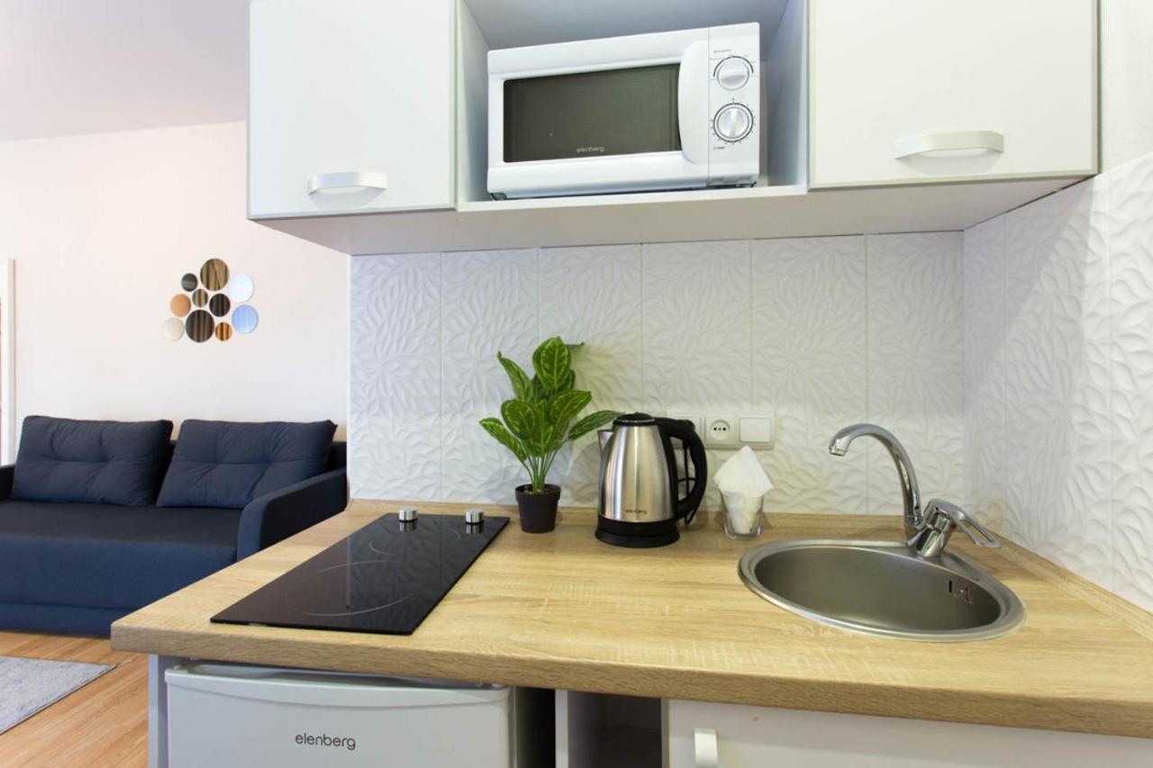 Apartment In The City Center - Gimnasiyna Naberezhna 24A-1 Kharkov Luaran gambar