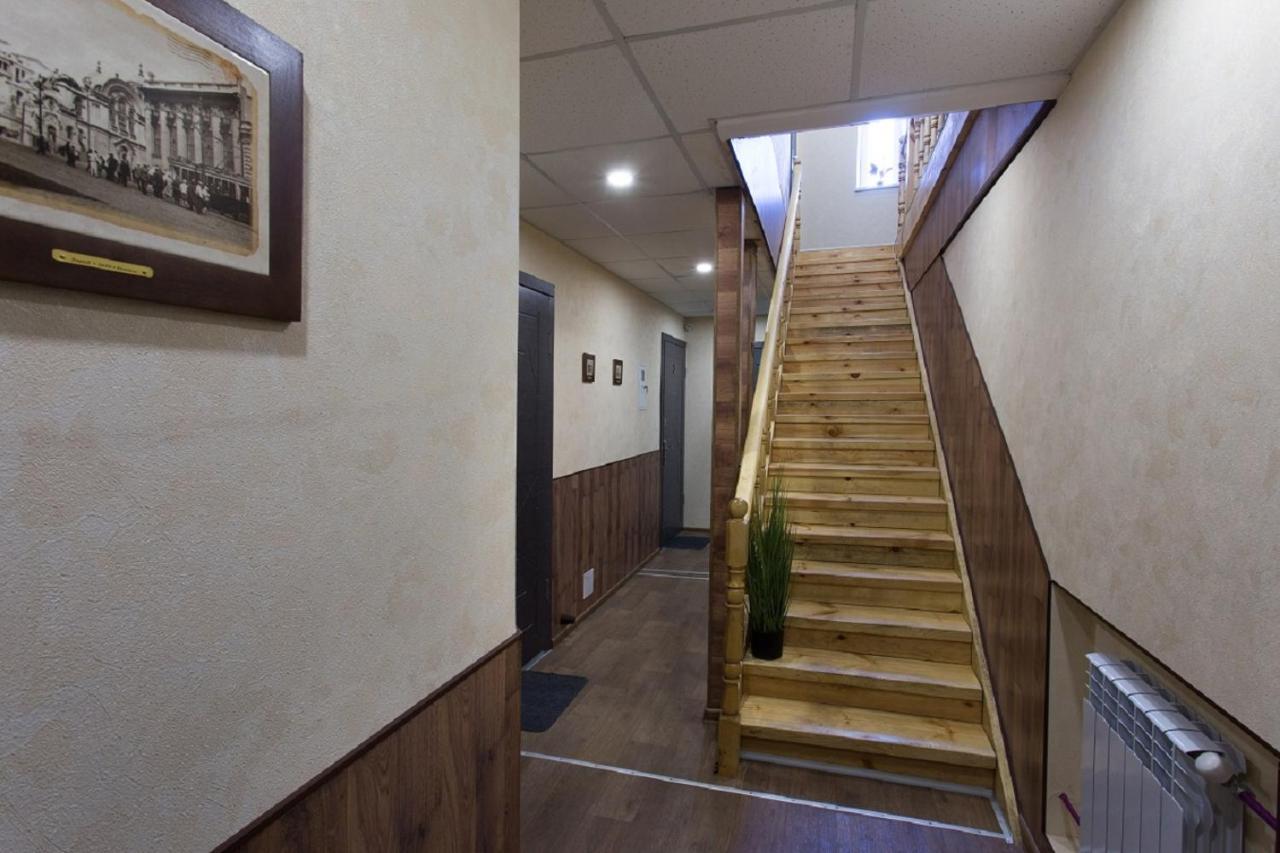 Apartment In The City Center - Gimnasiyna Naberezhna 24A-1 Kharkov Luaran gambar